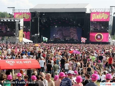 <p>pinkPop podium 2010</p>
